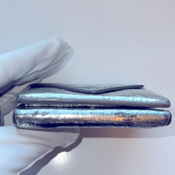 RARE BALENCIAGA METALLIC PAPIER ARENA LAMBSKIN MINI TRIFOLD WALLET - Picture 10 of 10